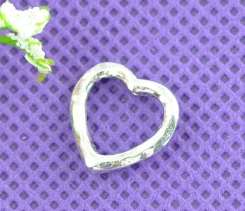 8979 50pc Antiqued Silver Alloy Heart Hollow Charms Pendants 14 x 14mm 4/8"